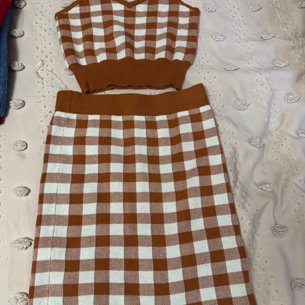 Brown and White Checkered Knit Set